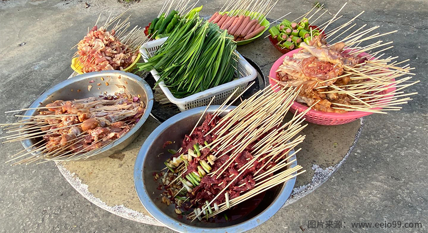 各種豐富的燒烤食材